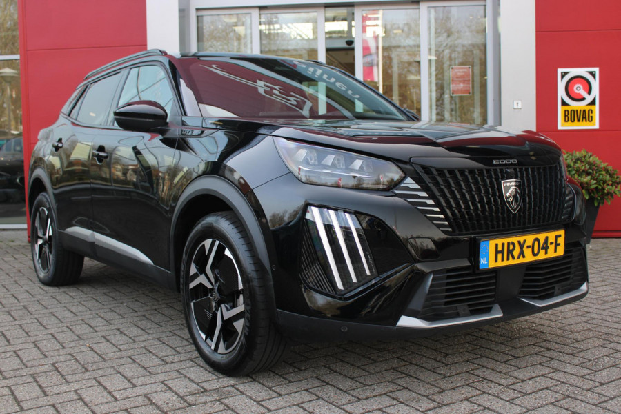 Peugeot 2008 1.2 Hybrid 145PK GT AUTOMAAT | ELEKTRISCH BEDIENBARE BESTUURDERSSTOEL | NAVIGATIE | FULL LED KOPLAMPEN | DRAADLOZE APPLE CARPLAY/ANDROID AUTO | ADAPTIVE CRUISE CONTROL | CAMERA VOOR + ACHTER | CLIMATE CONTROL | LICHTMETALEN VELGEN 17" | KEYLESS ENTRY/START | DAB+ RADIO | ALCANTARA/LEDEREN BEKLEDING  | DODEHOEK DETECTIE | PARKEERSENSOREN VOOR + ACHTER | STOEL VERWARMING |