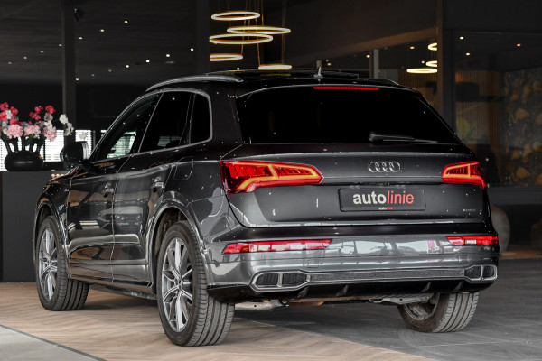 Audi Q5 55 TFSI e quattro Competition 3x S-Line. Luchtv, Pano, ACC, B&O, Camera, Keyless, Matrix, CarPlay, Dodeh!