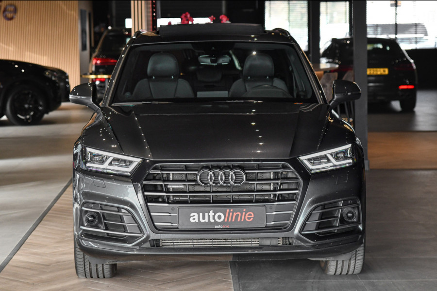 Audi Q5 55 TFSI e quattro Competition 3x S-Line. Luchtv, Pano, ACC, B&O, Camera, Keyless, Matrix, CarPlay, Dodeh!