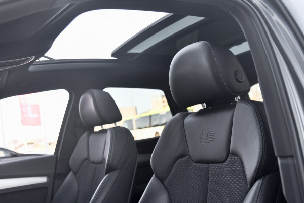 Audi Q5 55 TFSI e quattro Competition 3x S-Line. Luchtv, Pano, ACC, B&O, Camera, Keyless, Matrix, CarPlay, Dodeh!