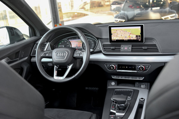 Audi Q5 55 TFSI e quattro Competition 3x S-Line. Luchtv, Pano, ACC, B&O, Camera, Keyless, Matrix, CarPlay, Dodeh!