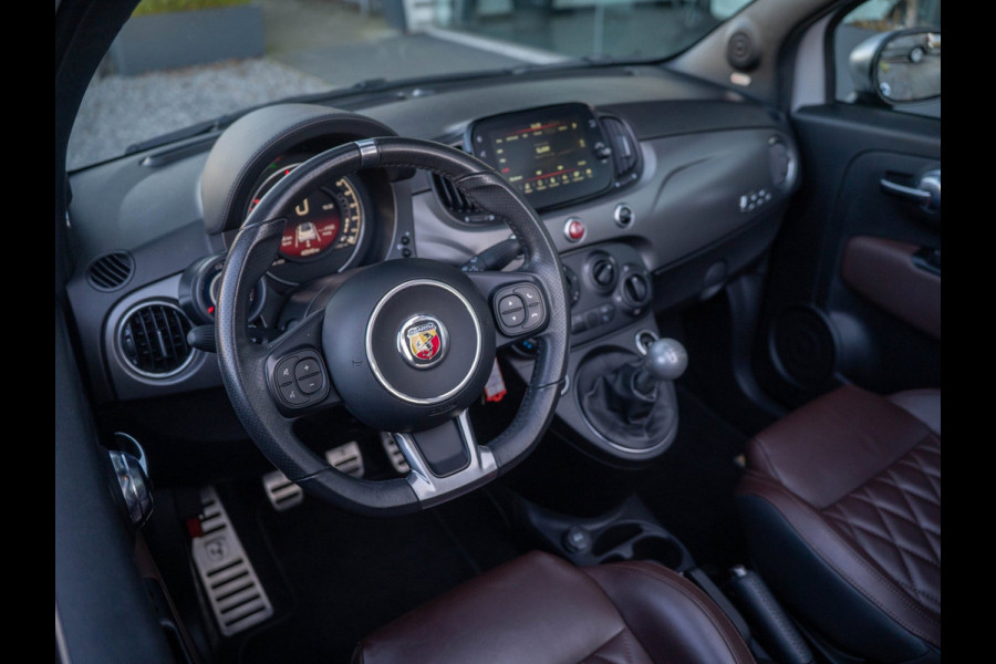 Abarth 595C 1.4 T-Jet 165PK Turismo / Xenon / Beats / Carplay / PDC