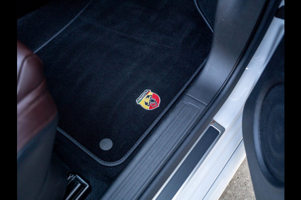 Abarth 595C 1.4 T-Jet 165PK Turismo / Xenon / Beats / Carplay / PDC