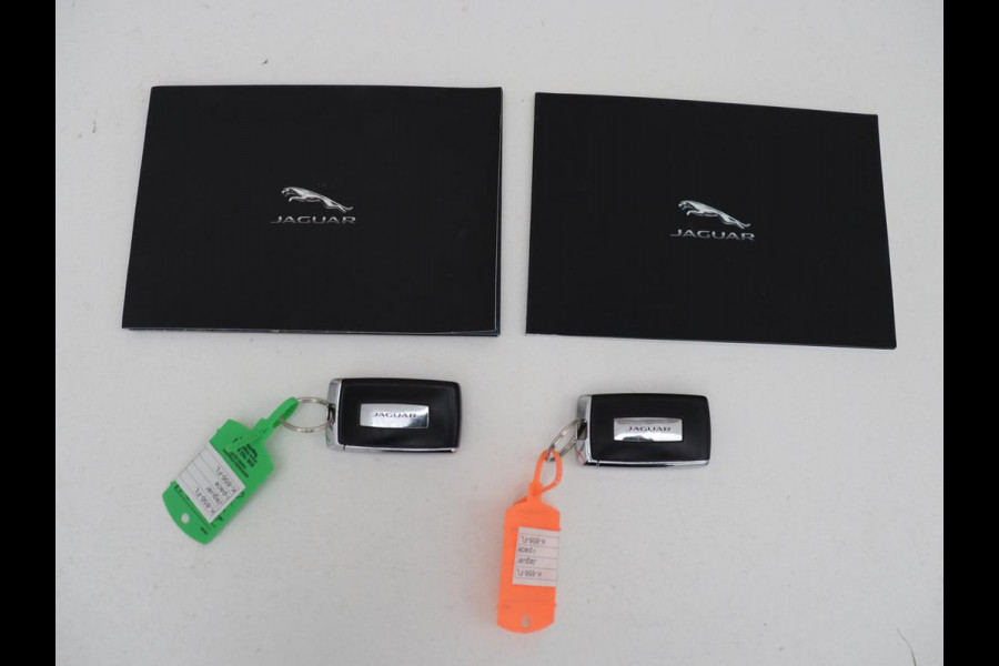 Jaguar I-PACE EV320 S Business Pack 90kWh | SOH 91% | Stoelverwarming | 360 Camera | Carplay | Meridian Surround | Full LED | Navigatie