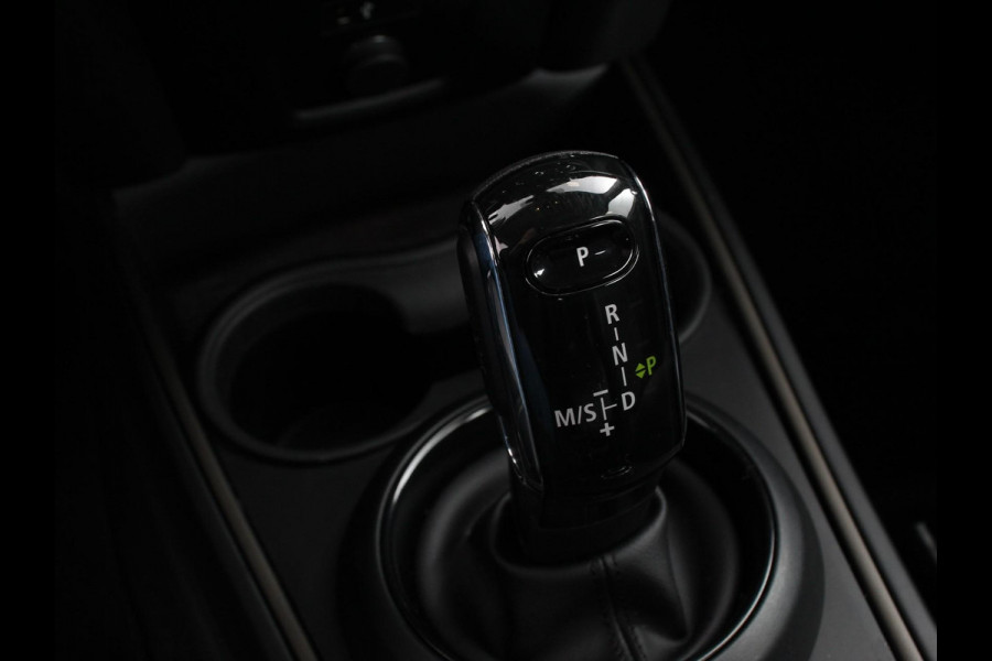 MINI Countryman Experience 1.5 Cooper Climate control Stoelverwarming Stuurverwarming Navigatie Achteruitrijcamera Parkeersensoren achter Cruise control LED