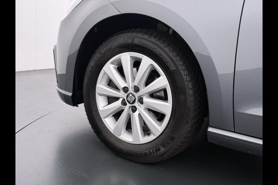 Seat Ibiza 1.0 TSI FR Business Intense | AUTOMAAT | NAVIGATIE | CRUISE | COMPLEET ONDERHOUDEN | RIJKLAAR GELEVERD MET 12 MND BOVAG GARANTIE |