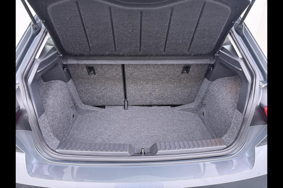 Seat Ibiza 1.0 TSI FR Business Intense | AUTOMAAT | NAVIGATIE | CRUISE | COMPLEET ONDERHOUDEN | RIJKLAAR GELEVERD MET 12 MND BOVAG GARANTIE |