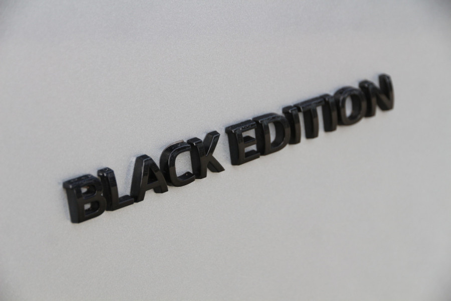 Renault Trafic 2.0 DCI 110 | L2H1 | Black edition | Cruise | Airco..