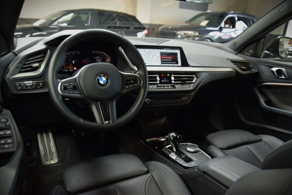 BMW 2 Serie Gran Coupé 218i *M-Pakket*Navi|Leder|Leder|2e Eig.|Dealer onderhouden