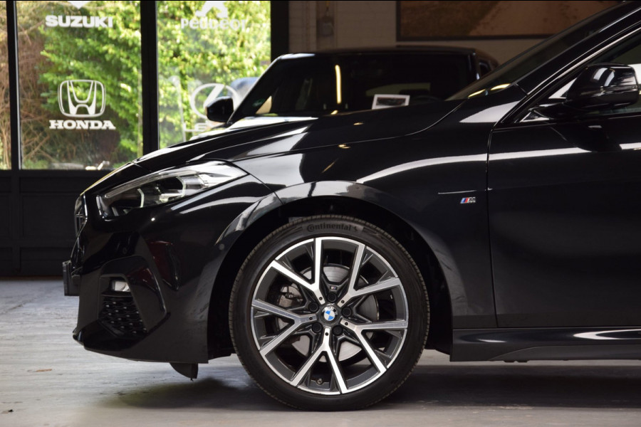 BMW 2 Serie Gran Coupé 218i *M-Pakket*Navi|Leder|Leder|2e Eig.|Dealer onderhouden