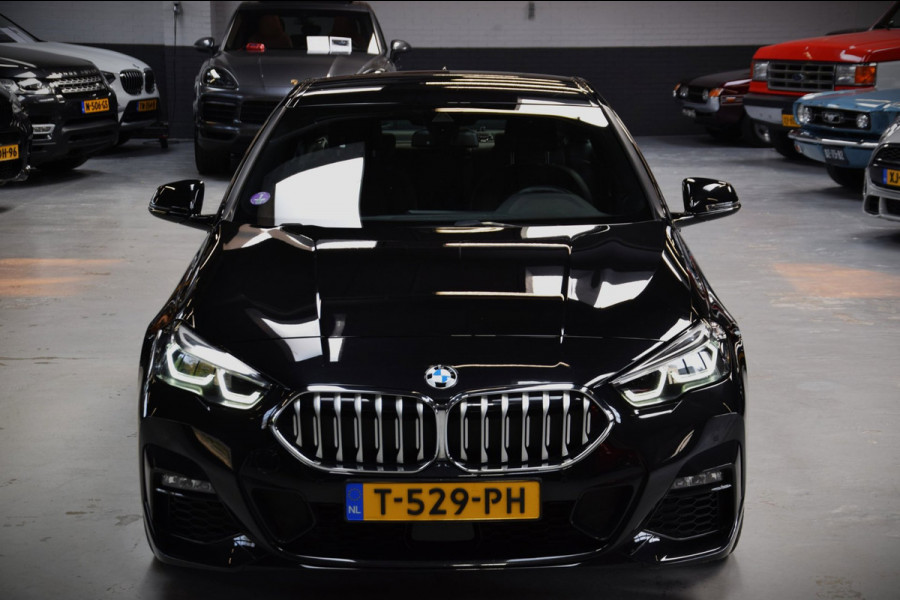 BMW 2 Serie Gran Coupé 218i *M-Pakket*Navi|Leder|Leder|2e Eig.|Dealer onderhouden
