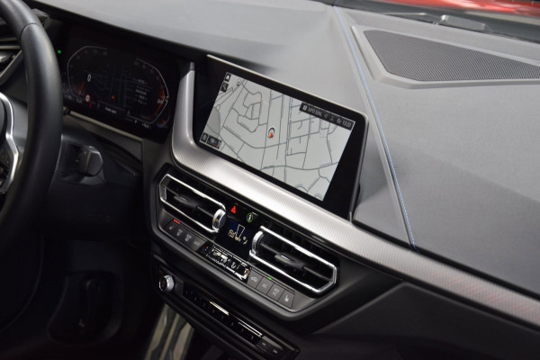 BMW 2 Serie Gran Coupé 218i *M-Pakket*Navi|Leder|Leder|2e Eig.|Dealer onderhouden