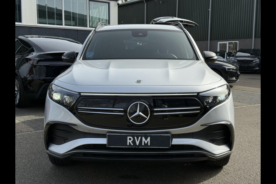 Mercedes-Benz EQB 250+ AMG Line 7p. 71 kWh | SOH 99% | 7 PERSOONS| ELEKTRISCHE ACHTERKLEP| STOELVERWARMING| DODE HOEK SENSOR| SFEERVERLICHTING| APPLE CARPLAY/ ANDROID AUTO