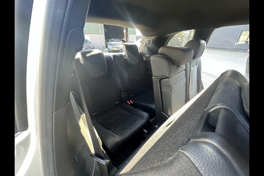 Mercedes-Benz EQB 250+ AMG Line 7p. 71 kWh | SOH 99% | 7 PERSOONS| ELEKTRISCHE ACHTERKLEP| STOELVERWARMING| DODE HOEK SENSOR| SFEERVERLICHTING| APPLE CARPLAY/ ANDROID AUTO