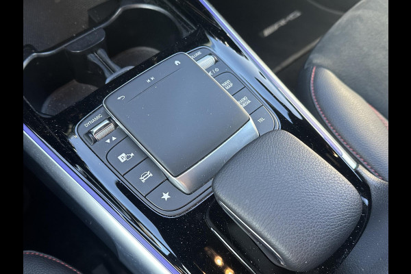 Mercedes-Benz EQB 250+ AMG Line 7p. 71 kWh | SOH 99% | 7 PERSOONS| ELEKTRISCHE ACHTERKLEP| STOELVERWARMING| DODE HOEK SENSOR| SFEERVERLICHTING| APPLE CARPLAY/ ANDROID AUTO