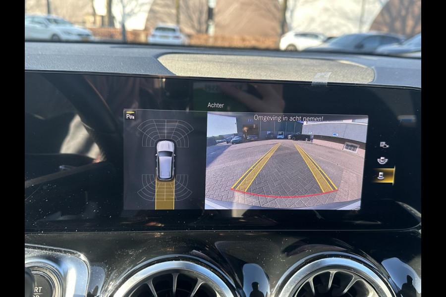 Mercedes-Benz EQB 250+ AMG Line 7p. 71 kWh | SOH 99% | 7 PERSOONS| ELEKTRISCHE ACHTERKLEP| STOELVERWARMING| DODE HOEK SENSOR| SFEERVERLICHTING| APPLE CARPLAY/ ANDROID AUTO