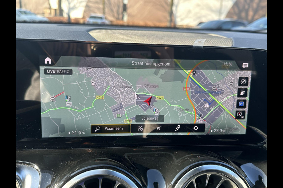 Mercedes-Benz EQB 250+ AMG Line 7p. 71 kWh | SOH 99% | 7 PERSOONS| ELEKTRISCHE ACHTERKLEP| STOELVERWARMING| DODE HOEK SENSOR| SFEERVERLICHTING| APPLE CARPLAY/ ANDROID AUTO