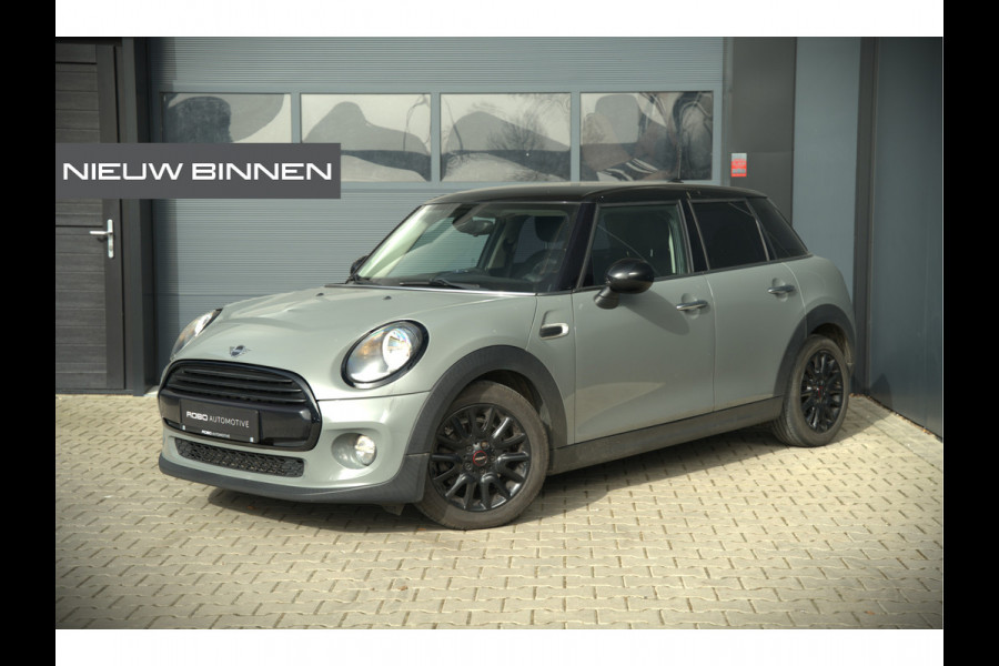 MINI Mini 1.5 Cooper | Apple Carplay | Navigatie | Cruise Control | Black Pack | Keyless | Automaat | NAP |