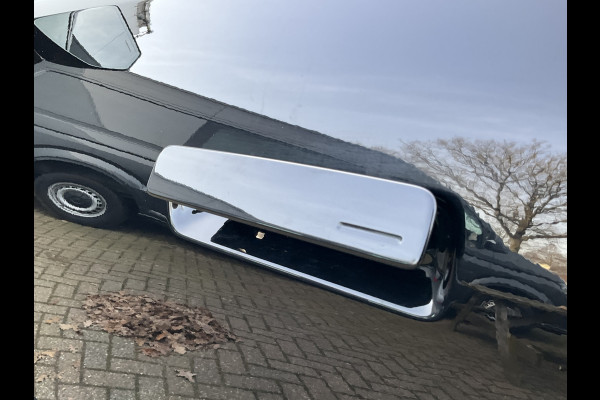 Polestar 3 Long range Dual motor 111 kWh 360° 22Inch B&W 1Eig Luchtver. Pano.dak