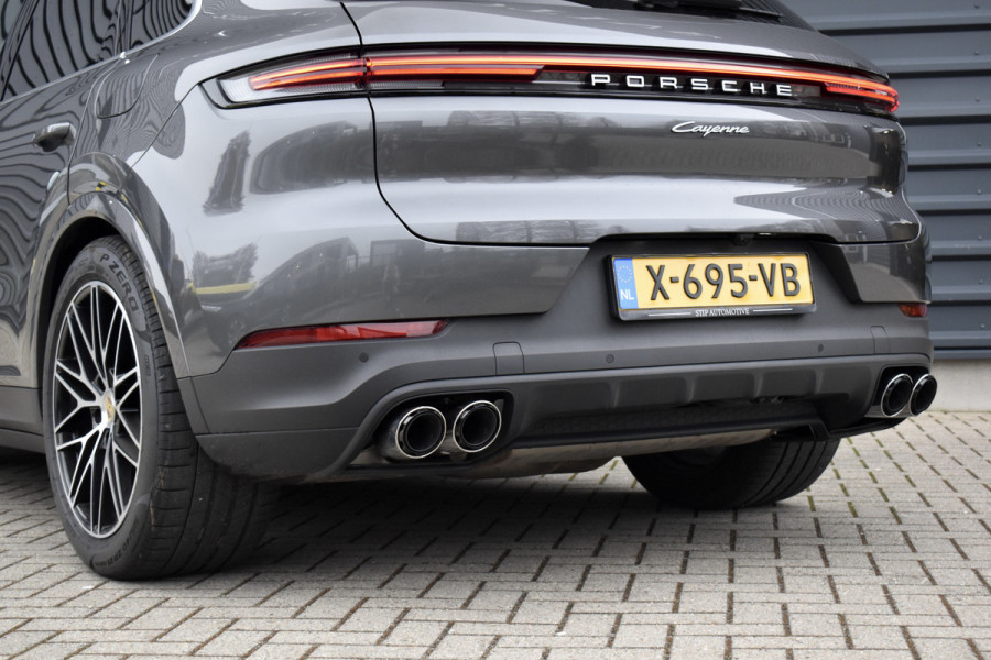 Porsche Cayenne 3.0 E-Hybrid 470pk Sport Chrono | Pano | Matrix | ACC | 21'' Wielen | Bose | Trekhaak | Orig. NL |