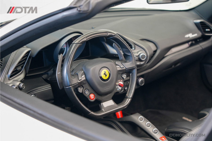 Ferrari 488 3.9 Spider HELE | Daytona Racing Seats | Passenger Display | Nose Lift |