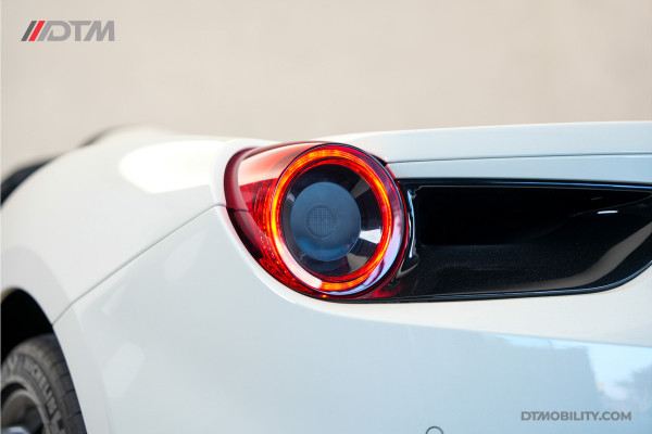 Ferrari 488 3.9 Spider HELE | Daytona Racing Seats | Passenger Display | Nose Lift |