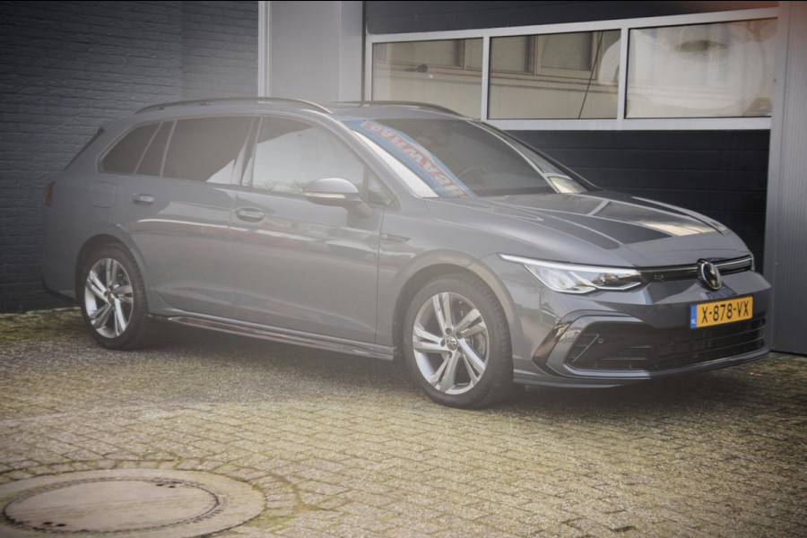 Volkswagen Golf Variant 1.5 TSI R-Line Panoramadak / Stoel en stuurverwarming / Trekhaak elektrisch /