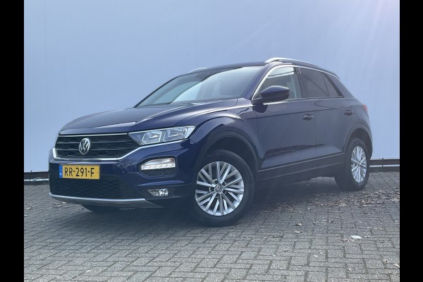 Volkswagen T-Roc 1.0 TSI Style DAB Navi PDC Trekhaak Hoge zit Bluetooth