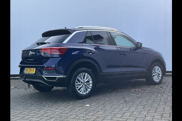 Volkswagen T-Roc 1.0 TSI Style DAB Navi PDC Trekhaak Hoge zit Bluetooth