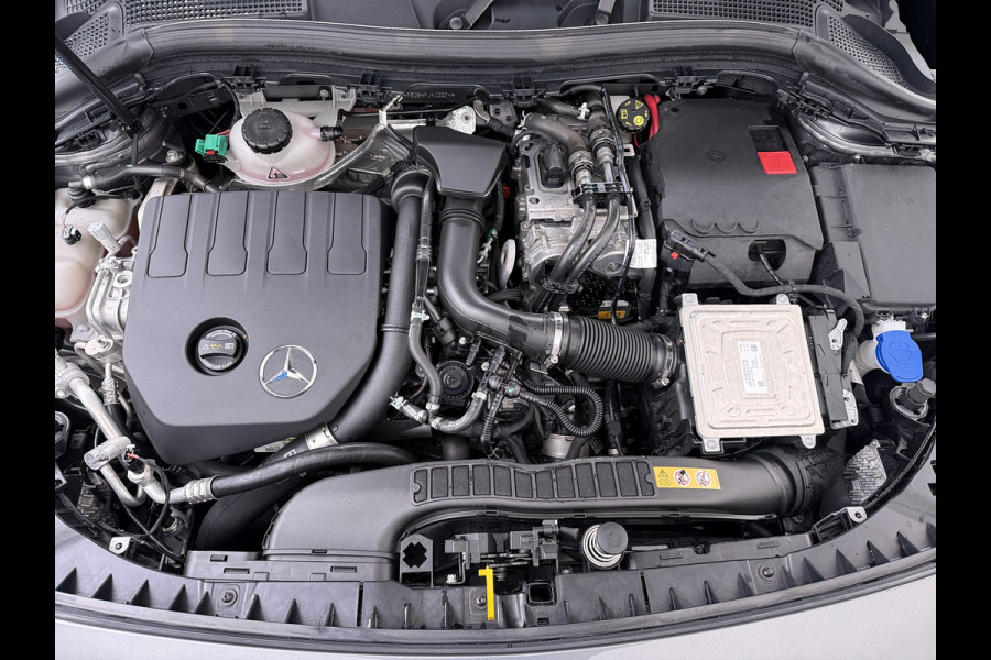 Mercedes-Benz B-Klasse 250 e AMG Line | Distronic Trekhaak Multibeam Night