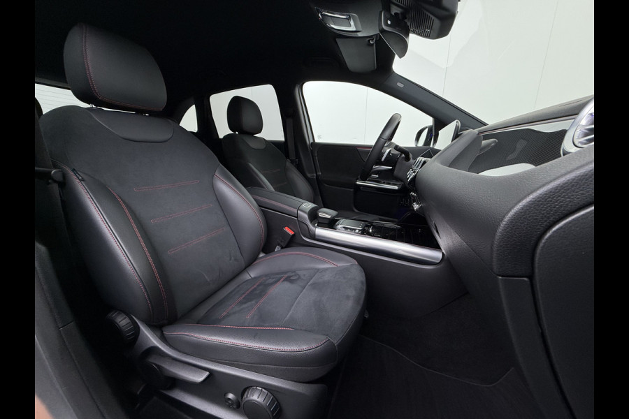 Mercedes-Benz B-Klasse 250 e AMG Line | Distronic Trekhaak Multibeam Night