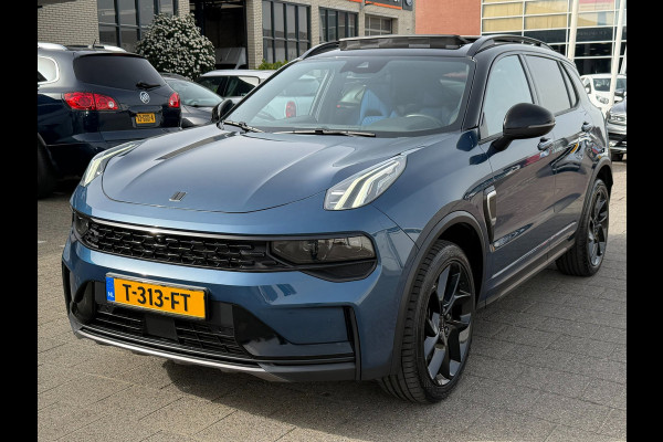 Lynk & Co 01 1.5 l Pano l NAVI l Camera