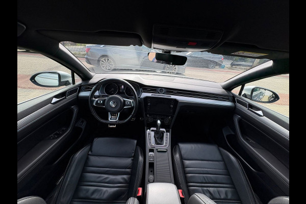 Volkswagen Passat Variant 1.5 TSI Highline R-LINE LEER,MASSAGE,CAMERA,AUTOMAAR,NIEUW-APK