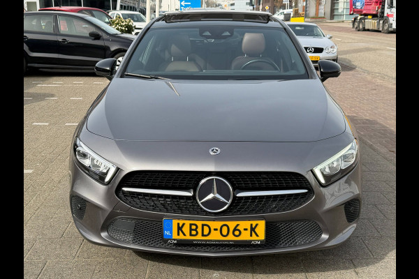 Mercedes-Benz A-Klasse 250 e Premium Plus l Sfeerverlichting l Pano l 360 camera