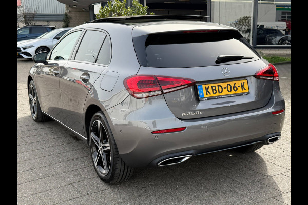 Mercedes-Benz A-Klasse 250 e Premium Plus l Sfeerverlichting l Pano l 360 camera
