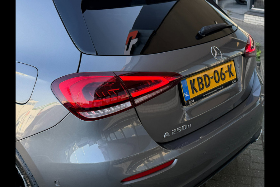 Mercedes-Benz A-Klasse 250 e Premium Plus l Sfeerverlichting l Pano l 360 camera
