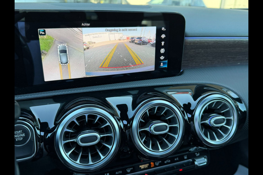 Mercedes-Benz A-Klasse 250 e Premium Plus l Sfeerverlichting l Pano l 360 camera