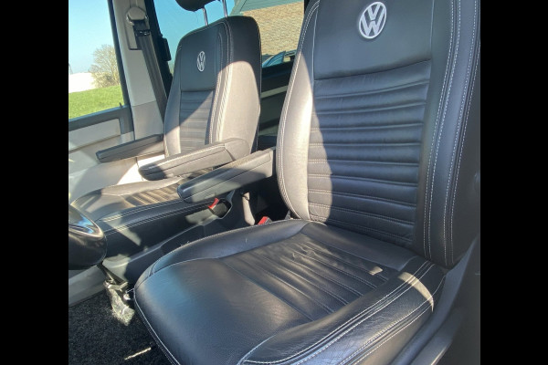 Volkswagen Transporter Multivan 2.0 TDI L2H1 DC 4Motion Highline/ Leer/ Schuifdr. (2)/ Schuif-kanteldak/ Privacy/ Trekhaak