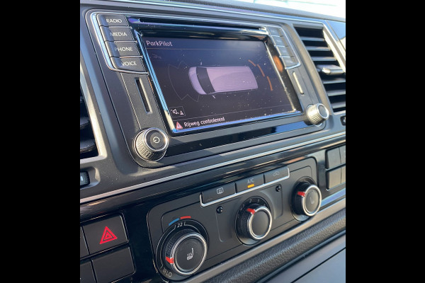 Volkswagen Transporter Multivan 2.0 TDI L2H1 DC 4Motion Highline/ Leer/ Schuifdr. (2)/ Schuif-kanteldak/ Privacy/ Trekhaak