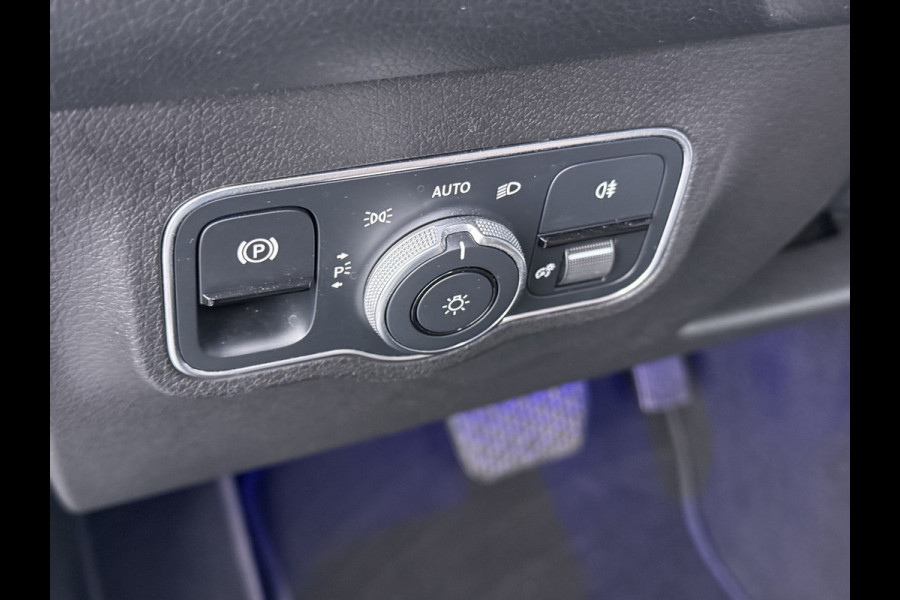 Mercedes-Benz EQB 350 4Matic 67kWk 293pk // Camera // Cruise Control // Carplay // Elek. Achterklep // Sfeerverlichting