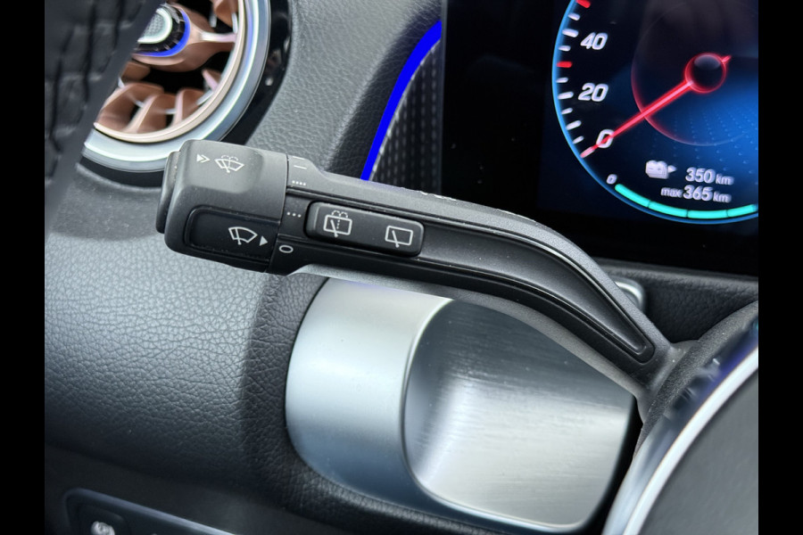 Mercedes-Benz EQB 350 4Matic 67kWk 293pk // Camera // Cruise Control // Carplay // Elek. Achterklep // Sfeerverlichting
