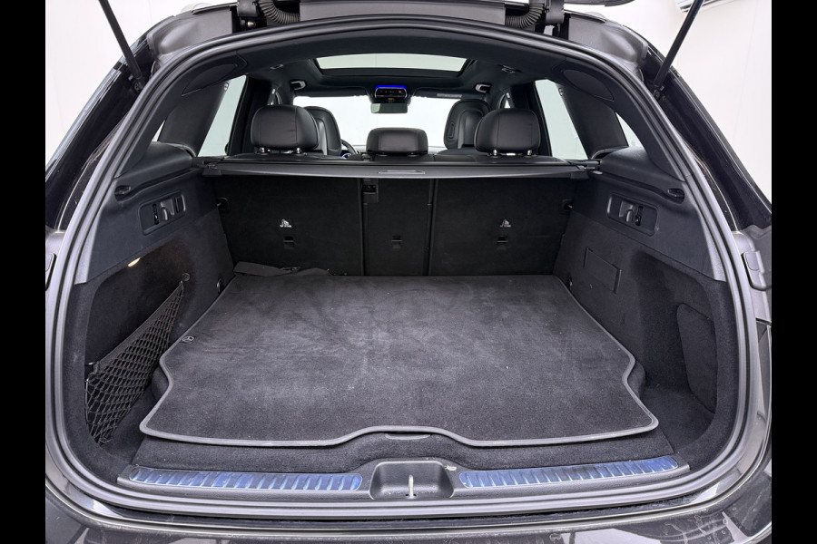 Mercedes-Benz GLC GLC 300 e 4MATIC AMG Line Night | Panorama Keyless Rijassistentie Leder