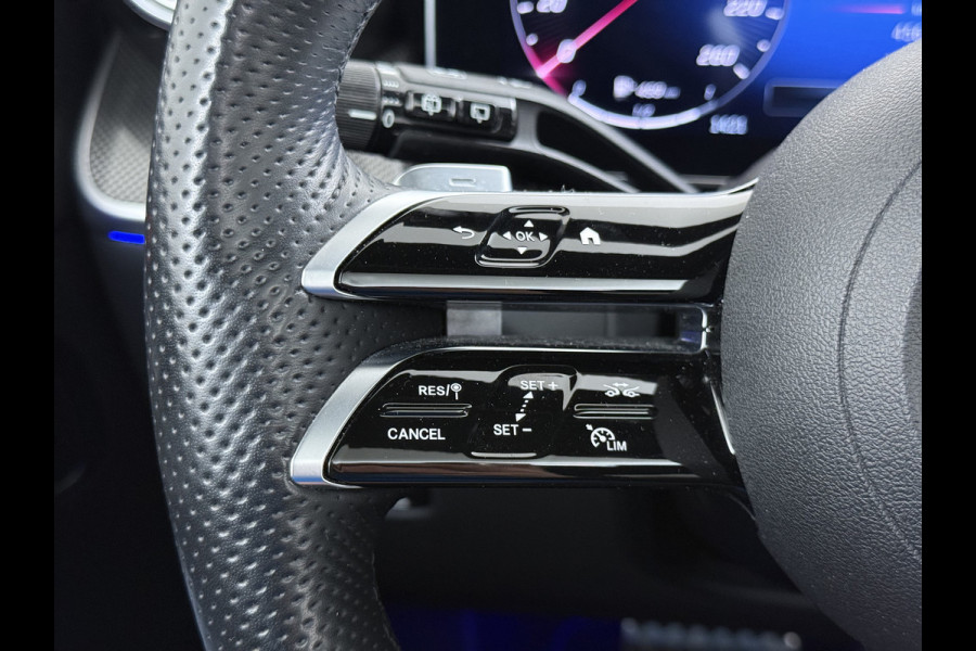 Mercedes-Benz GLC GLC 300 e 4MATIC AMG Line Night | Panorama Keyless Rijassistentie Leder