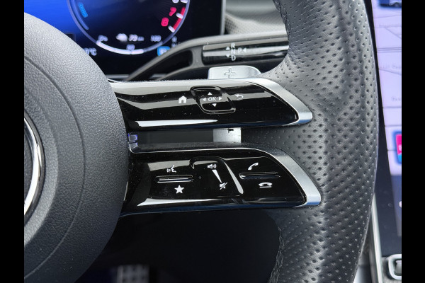 Mercedes-Benz GLC GLC 300 e 4MATIC AMG Line Night | Panorama Keyless Rijassistentie Leder