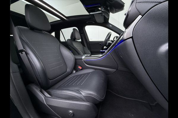 Mercedes-Benz GLC GLC 300 e 4MATIC AMG Line Night | Panorama Keyless Rijassistentie Leder