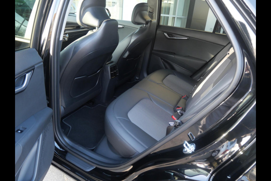 Kia Niro EV Light Advanced 64.8 kWh | Carplay | Camera | Stoel-stuurverwarming |