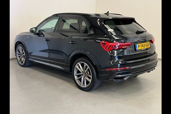 Audi Q3 45 TFSI e / S Line / Virtual / CarPlay / Keyless / Trekhaak