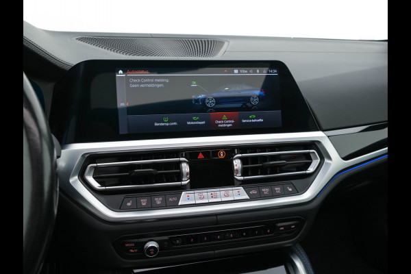 BMW 4 Serie Coupé M440i xDrive High Executive Aut. *PANO | LEATHER | HARMAN/KARDON | HEAD-UP | LASER-LED | ADAPTIVE-CRUISE | TOPVIEW | MEMORY-PACK | KEYLESS | HEATED-SPORTSEATS | DAB+ | DIGI-COCKPIT | SHIFTPADDLES | TOWBAR | 19''ALU*