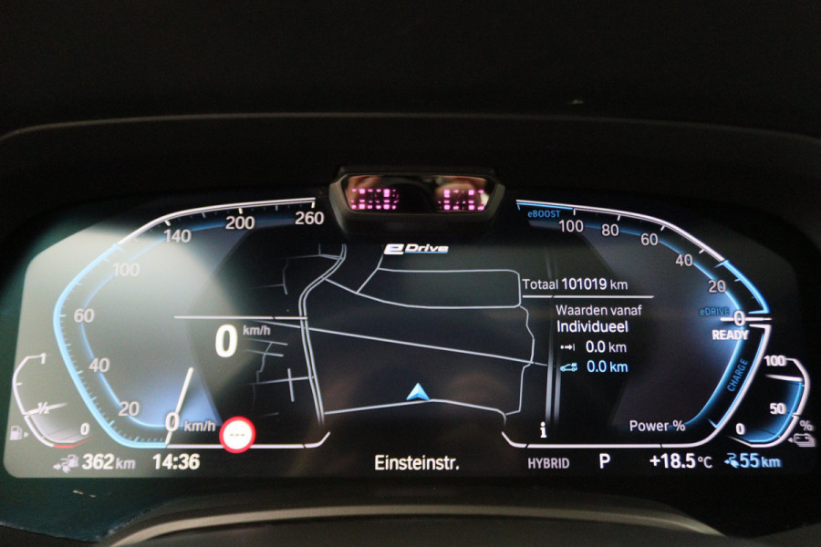 BMW X5 xDrive45e High Executive Laser, Panoramadak, 360° Camera, ACC, Luchtvering, H&K, Trekhaak, 21"