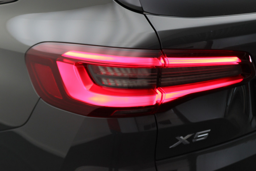 BMW X5 xDrive45e High Executive Laser, Panoramadak, 360° Camera, ACC, Luchtvering, H&K, Trekhaak, 21"